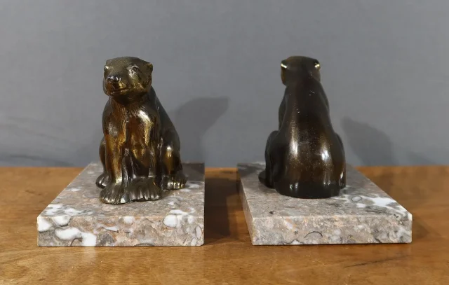PAIR  OF BOOKENDS