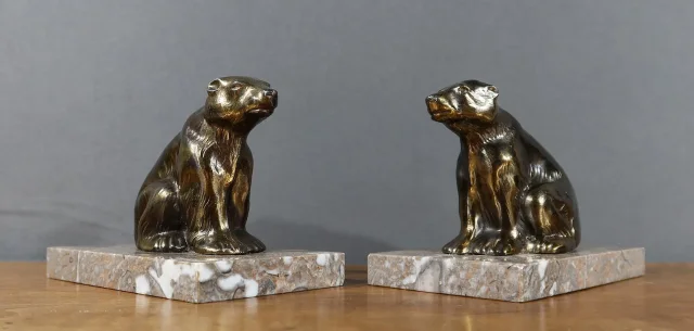 PAIR  OF BOOKENDS