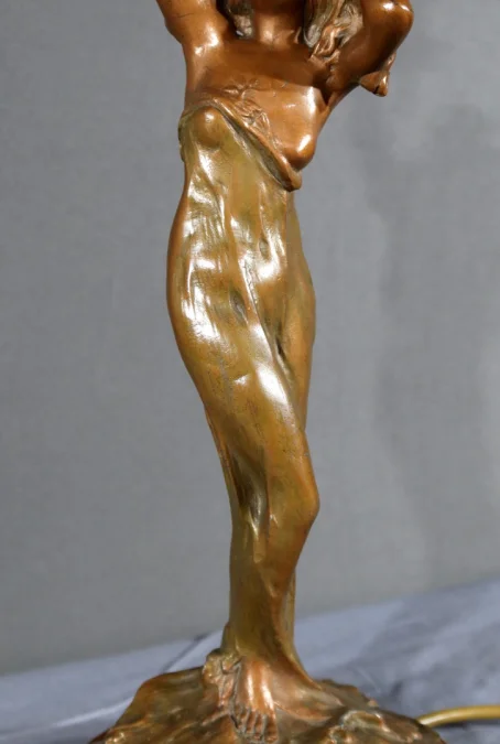 ART NOUVEAU STYLE LAMP