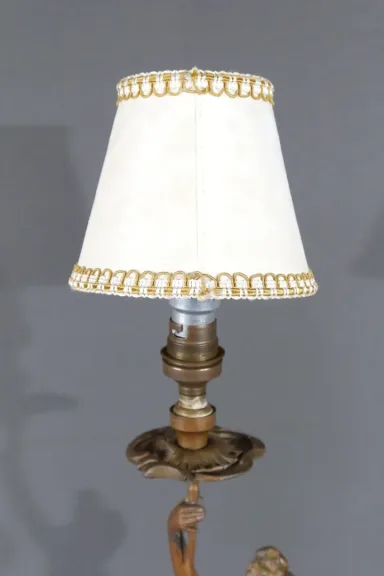 LAMPE IM JUGENDSTIL