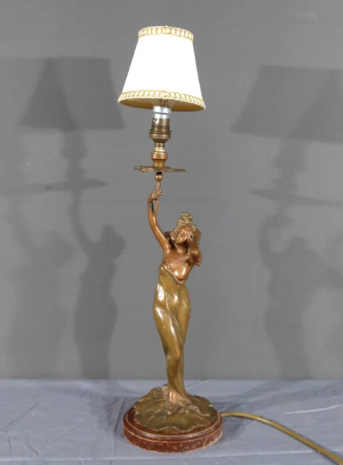 ART NOUVEAU STYLE LAMP