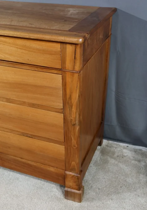 Commode en Noyer, époque Restauration – 1ère Partie XIXe
