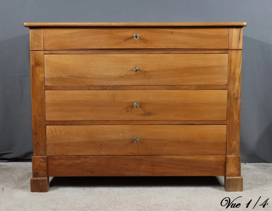 Commode en Noyer, époque Restauration – 1ère Partie XIXe