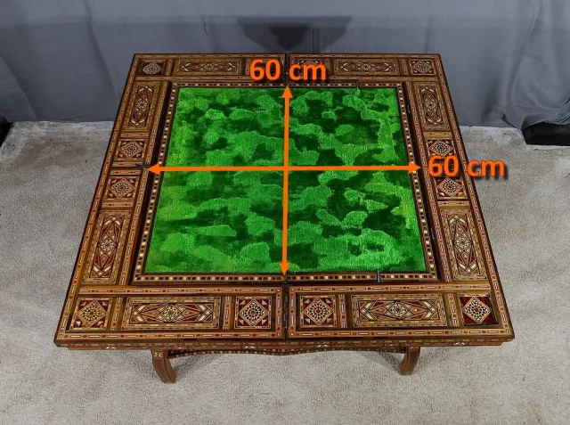 Table à Jeux Syrienne en Olivier, Marqueterie et Incrustations – Fin XIXe