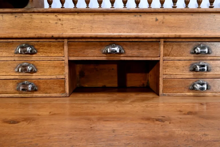 Theke aus Eiche