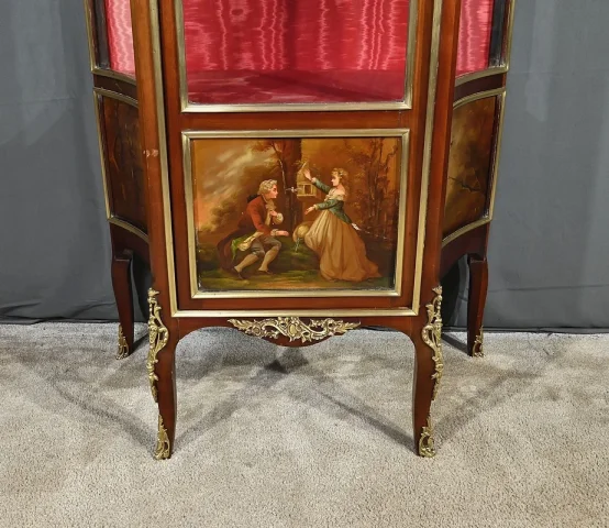 Vitrine en Acajou, style Transition Louis XV / Louis XVI – 1ère partie XXe