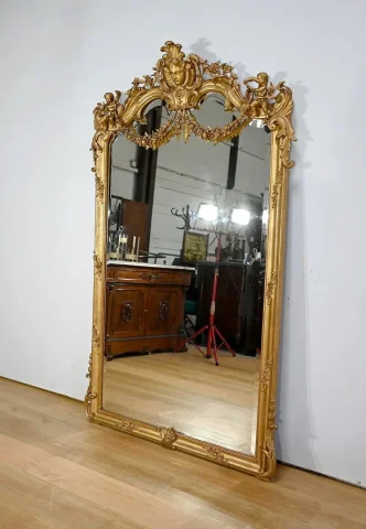 Important Miroir en Bois Doré, style Louis XIV / Louis XV, époque Napoléon III – Milieu XIXe