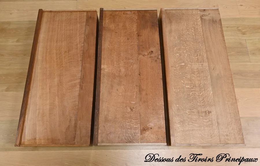 SECRETAIRE CHEST