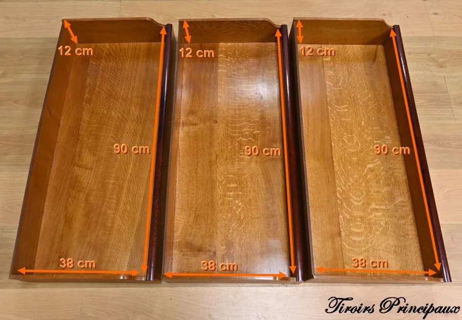 SECRETAIRE CHEST