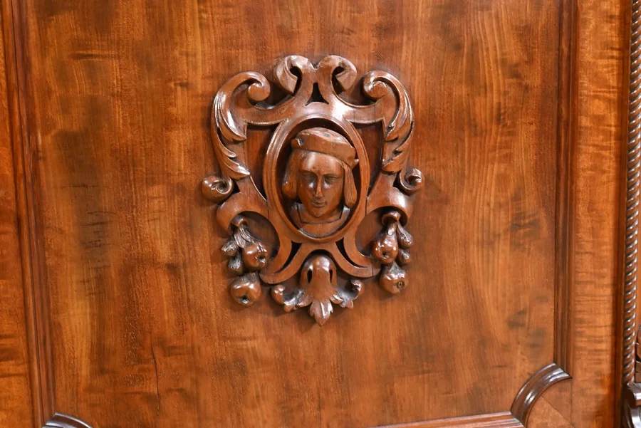 SECRETAIRE CHEST