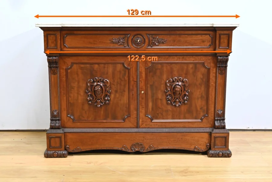 SECRETAIRE CHEST
