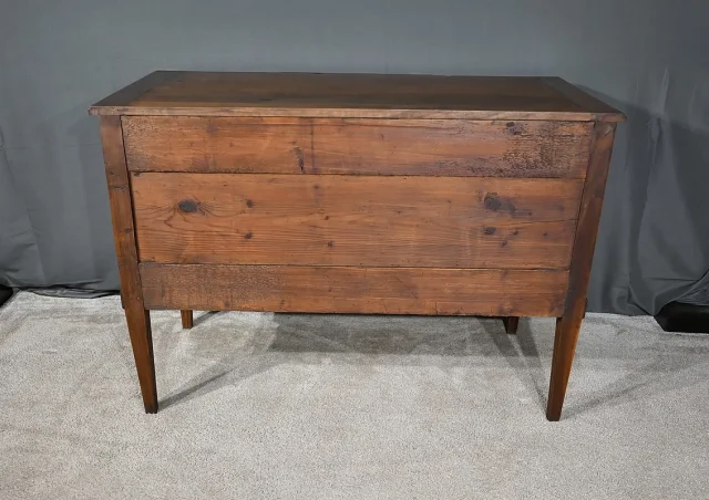 Commode Sauteuse en Noyer, époque Louis XVI – Fin XVIIIe