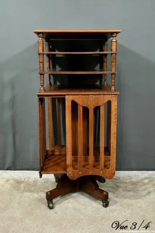 Bibliothèque Tournante en Noyer, estampillée G.Lancelin – 1900