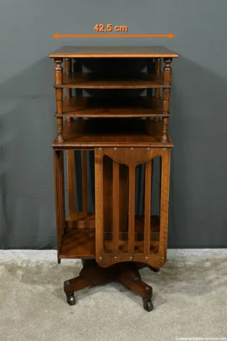 Bibliothèque Tournante en Noyer, estampillée G.Lancelin – 1900