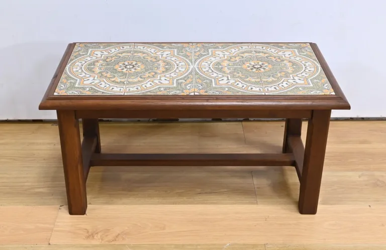 DEENSE SALONTAFEL