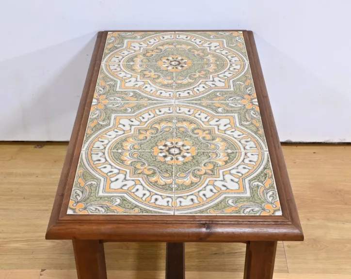 DEENSE SALONTAFEL
