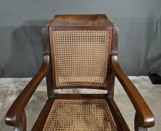 HAIR DRESSER'S CHAIR