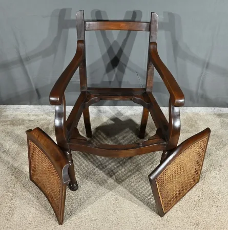 HAIR DRESSER'S CHAIR