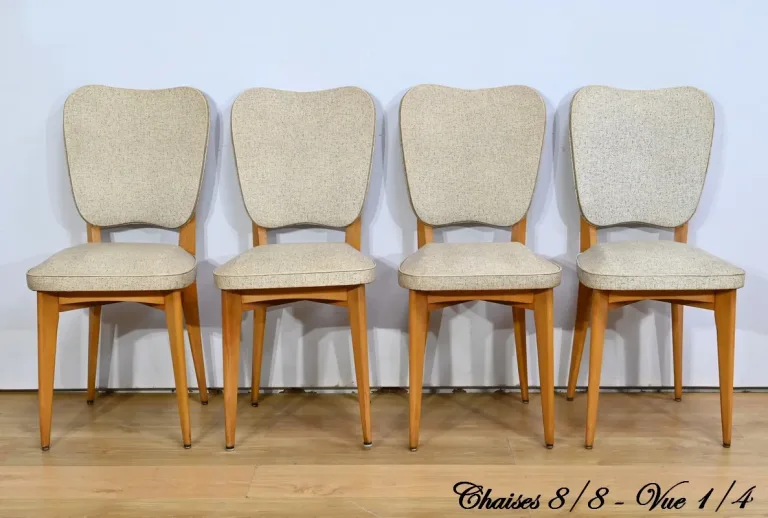 Suite de 6 Chaises en Hêtre et Simili Cuir – 1960
