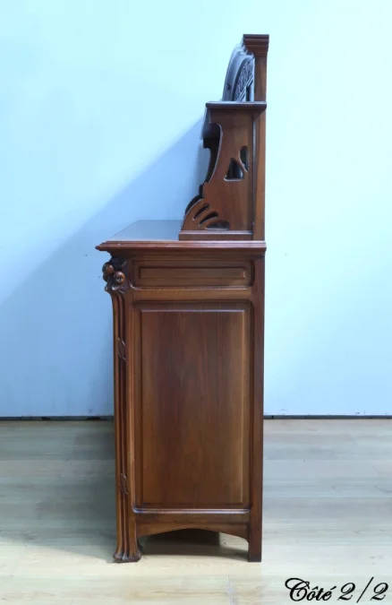 Desserte en Noyer, Art Nouveau – 1900Desserte en Noyer, Art Nouveau – 1900