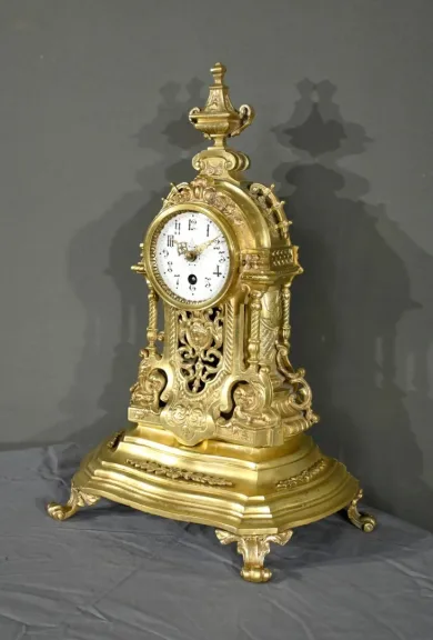 Horloge de Cheminée en Bronze, style Louis XVI – Milieu XXe