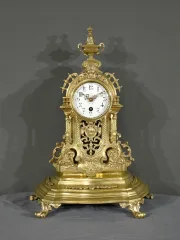 ЧАСЫ В СТИЛЕ ЛЮДОВИКА XVI