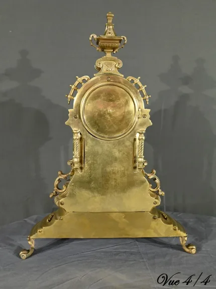 Horloge de Cheminée en Bronze, style Louis XVI – Milieu XXe