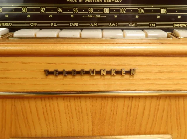 Meuble HI-FI Telefunken en Acajou, modèle Hymnus – 1959
