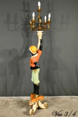 Nubien Porte-Torchère en Bois Peint – Milieu XXe