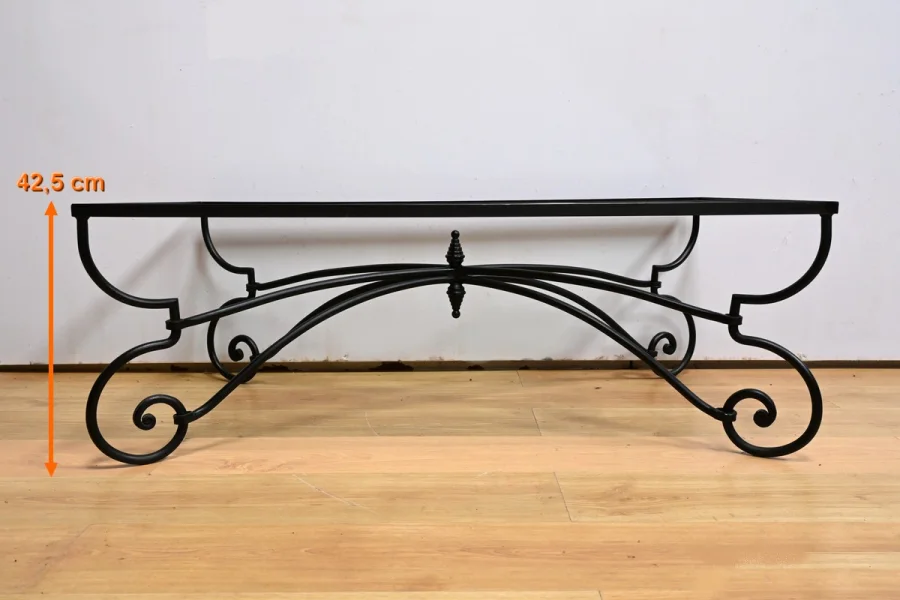 Couchtisch im Jugendstil