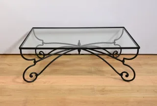 Couchtisch im Jugendstil