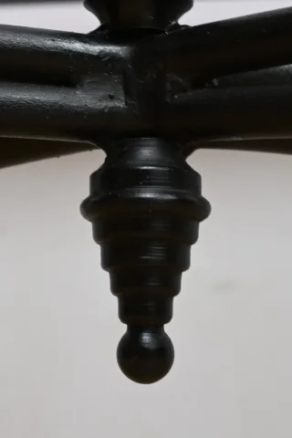 KOFFIETAFEL IN ART NOUVEAU-STIJL