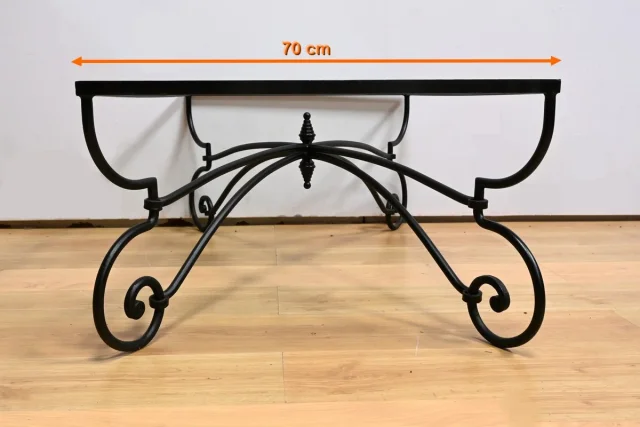KOFFIETAFEL IN ART NOUVEAU-STIJL