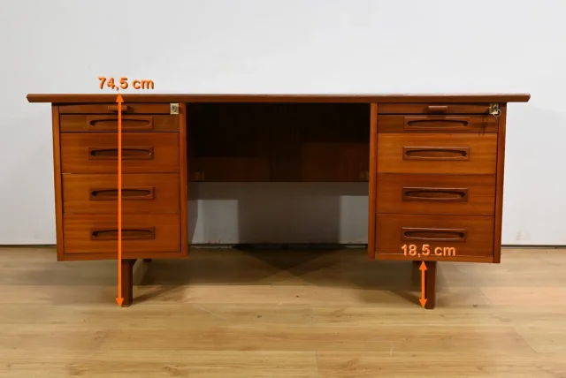 DESK by ORDO
