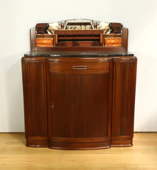 SIDEBOARD IM ART DECO-STIL