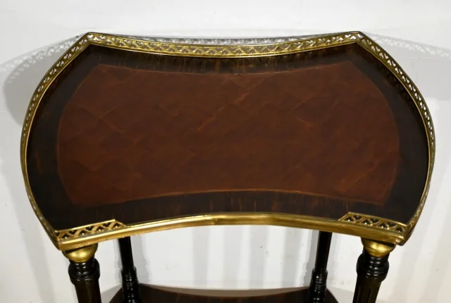 NAPOLEON III STIJL TAFEL MET TWEE TAFELLAGEN