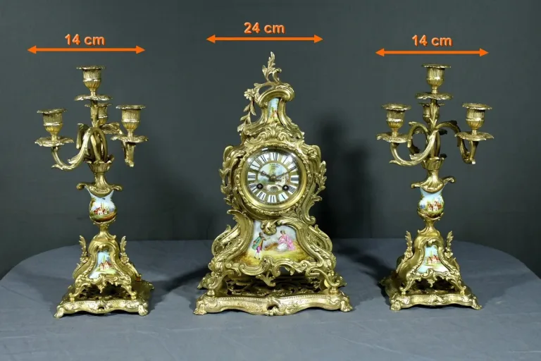 Garniture de Cheminée en Bronze Doré, Bretagne – 1930