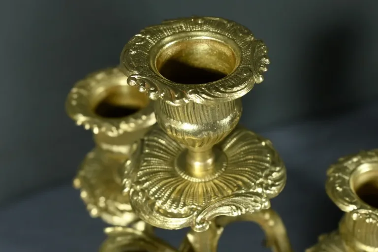 Garniture de Cheminée en Bronze Doré, Bretagne – 1930