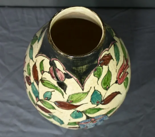 Vase en Faïence Polychrome, signé J.Massier, Vallauris – Début XXe