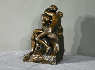 Sculpture en Résine « Le Baiser », d’après A.Rodin – 2ème partie XXe