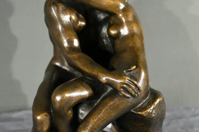 Sculpture en Résine « Le Baiser », d’après A.Rodin – 2ème partie XXe