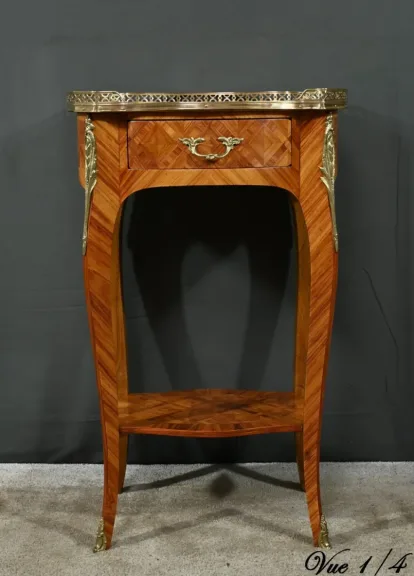 Petite Table de Salon en Bois de Rose – Milieu XXe