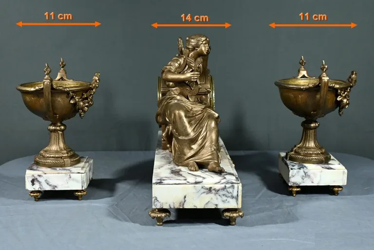 Garniture de Cheminée en Régule et Marbre, Art Déco – 1920