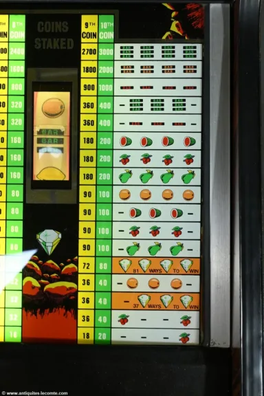 Machine à Sous Jeutel Super Diamant en Stratifié – 1980