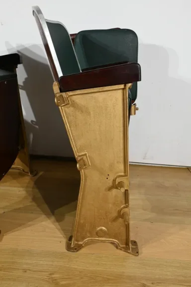 Fauteuils de Cinéma en Simili-Cuir et Acajou – 1950