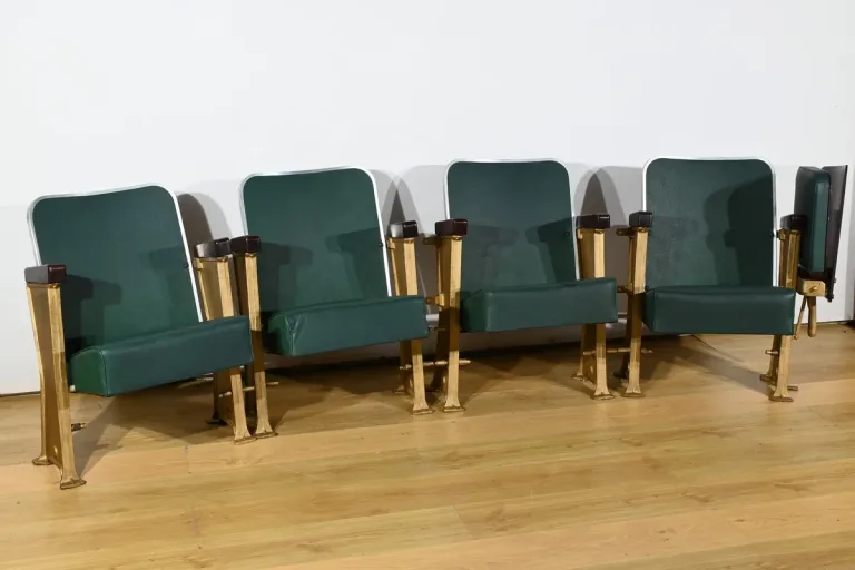 Fauteuils de Cinéma en Simili-Cuir et Acajou – 1950