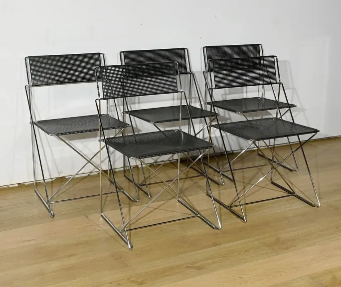 Suite de 5 Chaises Nuova X Line Omli pour Magis, par Niels Joergen Haugesen – 1980