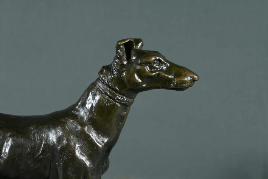 BRONZEN WINDHOND getekend E.FREMIET