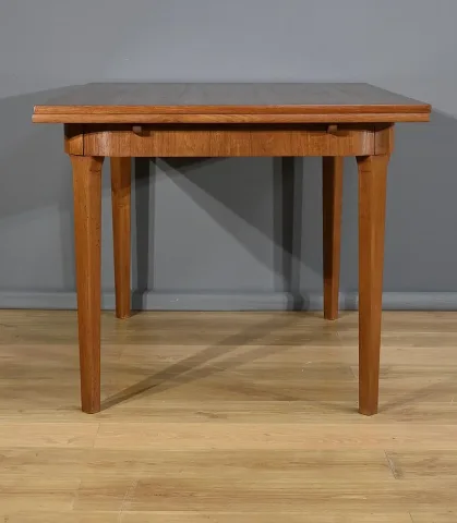 Table à rallonges Scandinave en Teck – 1960