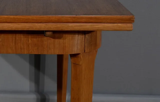 Table à rallonges Scandinave en Teck – 1960